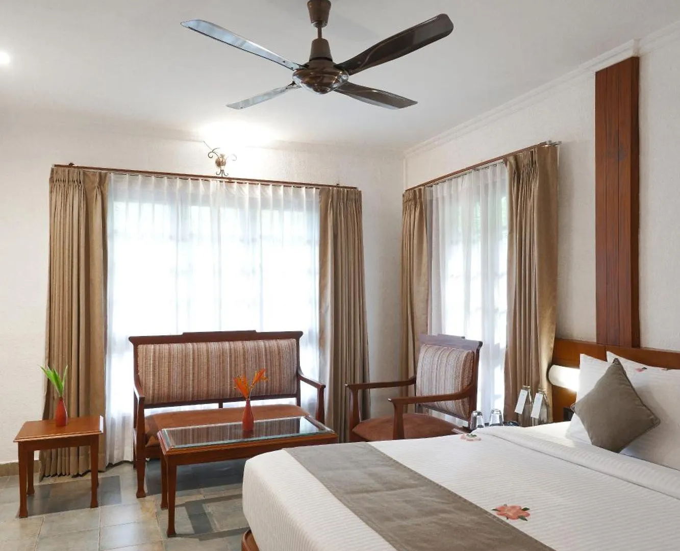 Lakesong Resort Kumarakom 4*,